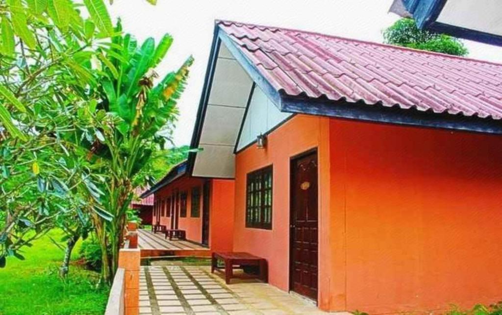 Umphangburiresort Exterior foto