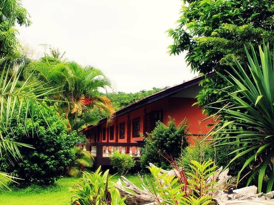 Umphangburiresort Exterior foto